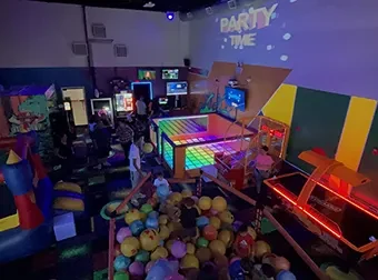 17 Best <a href="https://www.maxadventuresny.com/blog/fun-march-break-activities-in-new-york-in-2025">Things to Do with Kids in New York</a>